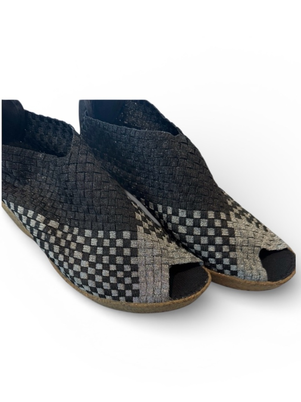 NIB Bernie Mev Sabrina Black Metallic Pewter Wedges Sz EU40